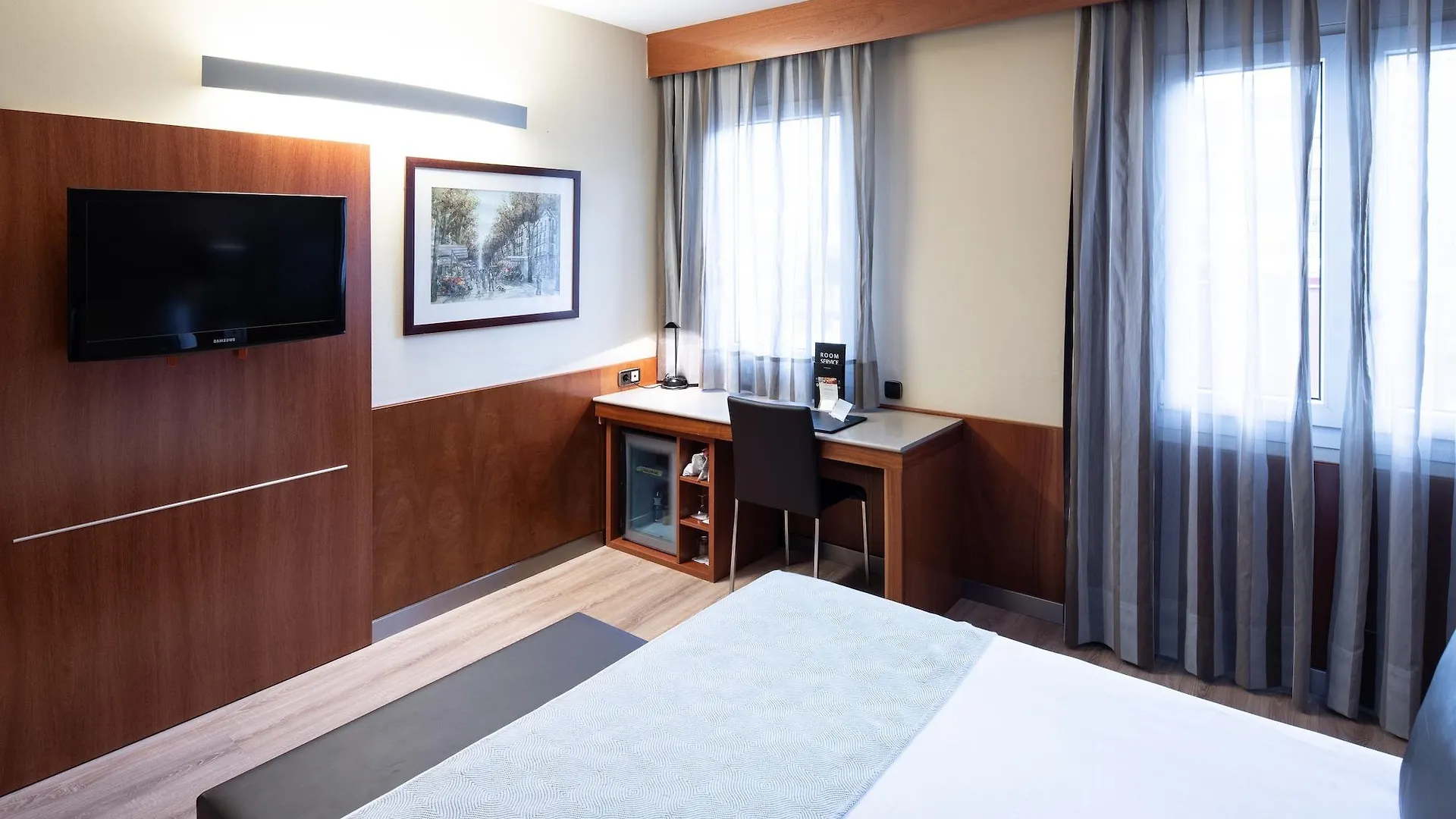 Catalonia Diagonal Centro Hotel Barcelona 4*,