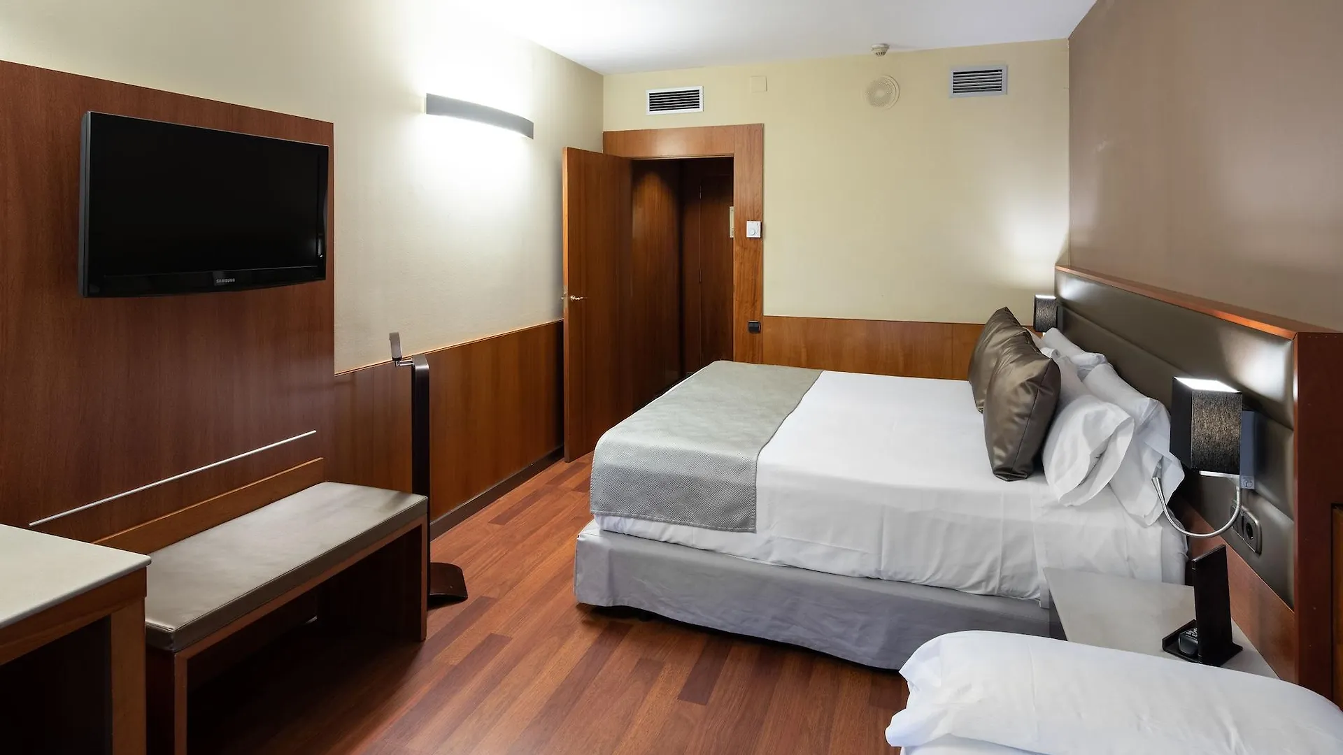 Catalonia Diagonal Centro Hotel Barcelona 4*,  Spain